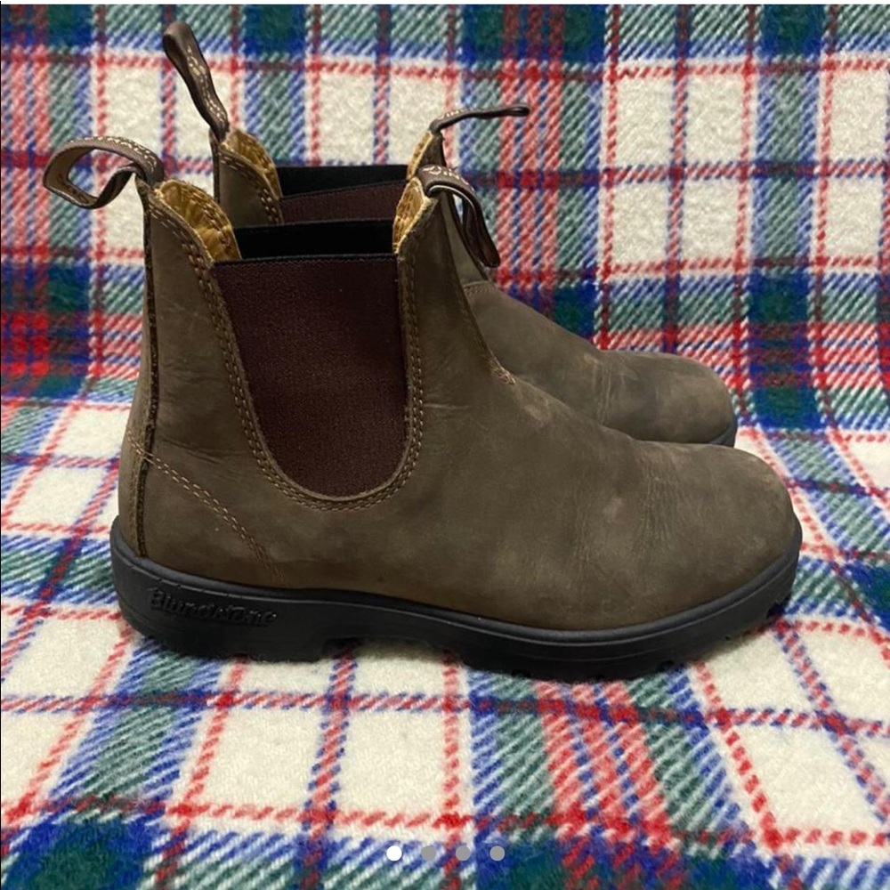 Classic Blundstone Chelsea Boots Rustic Brown
